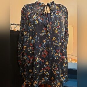 Laundry By Shelli Segal Blue Floral Blouse